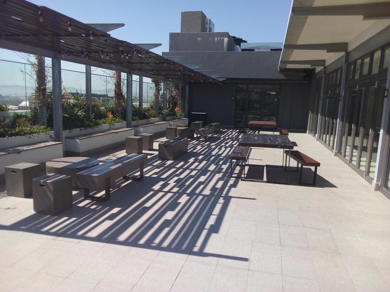 1 Bedroom Property for Sale in Woodstock Western Cape